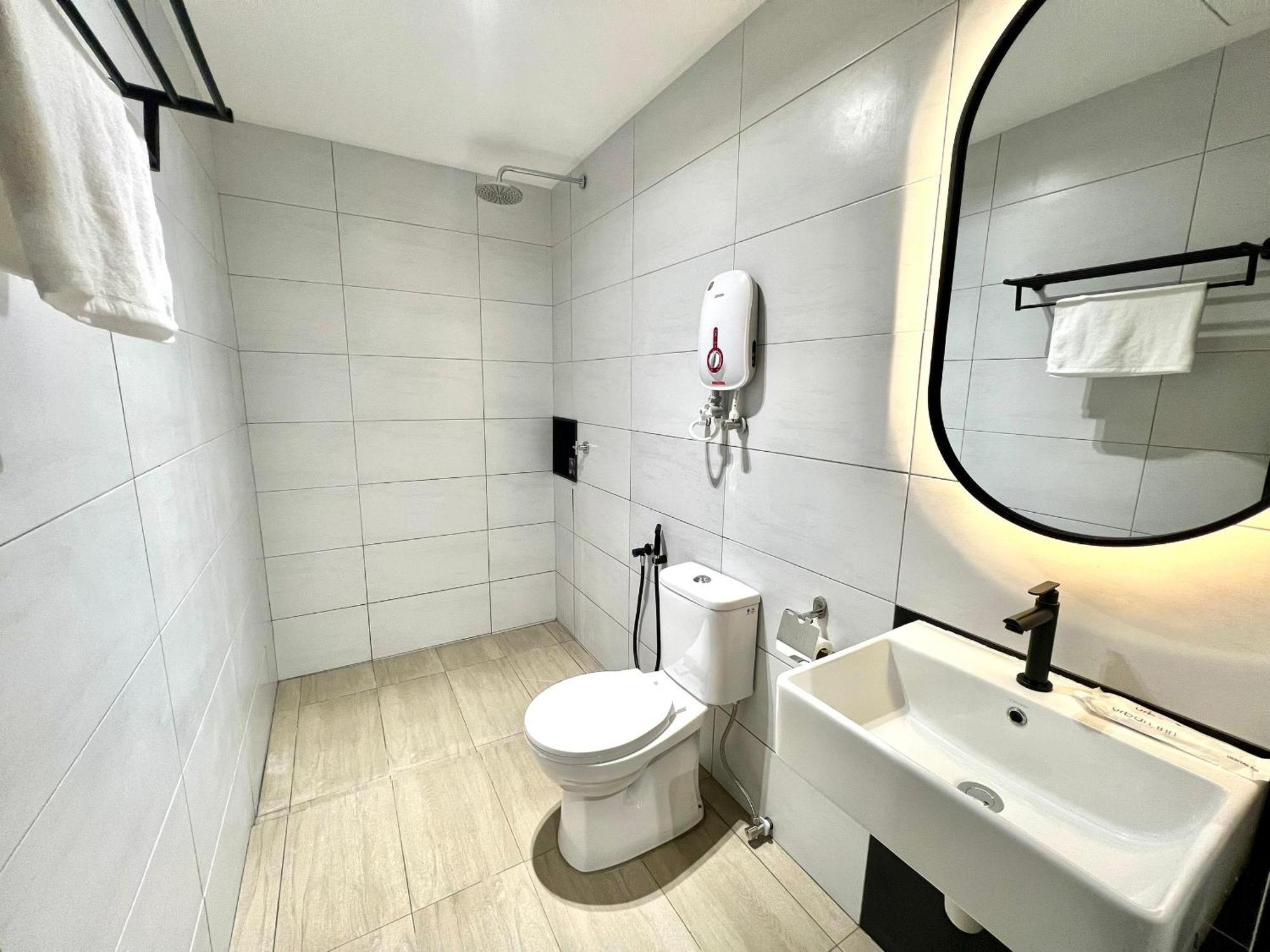 Urban Inn, Serai Wangi Padang Serai Экстерьер фото