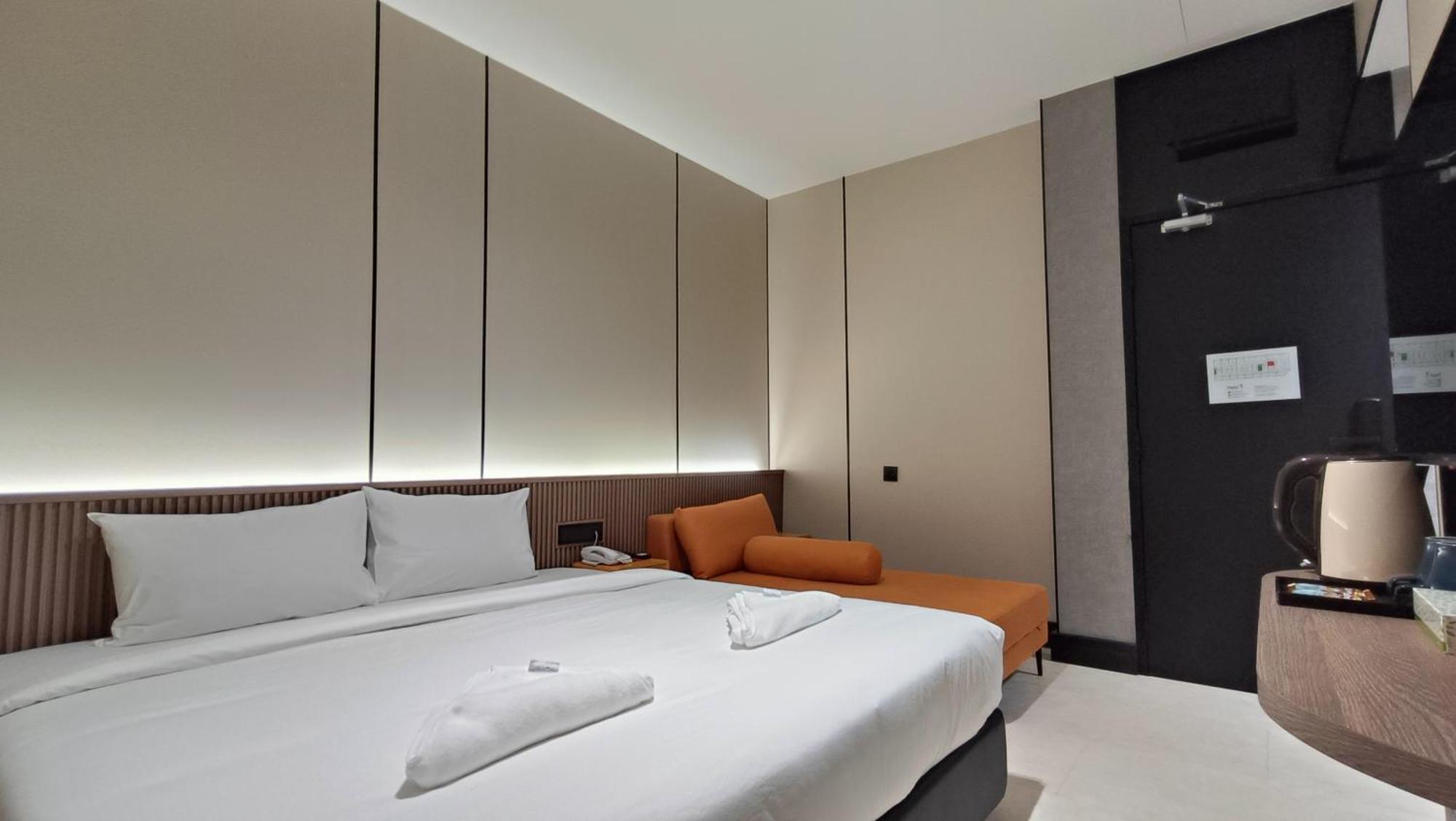 Urban Inn, Serai Wangi Padang Serai Экстерьер фото