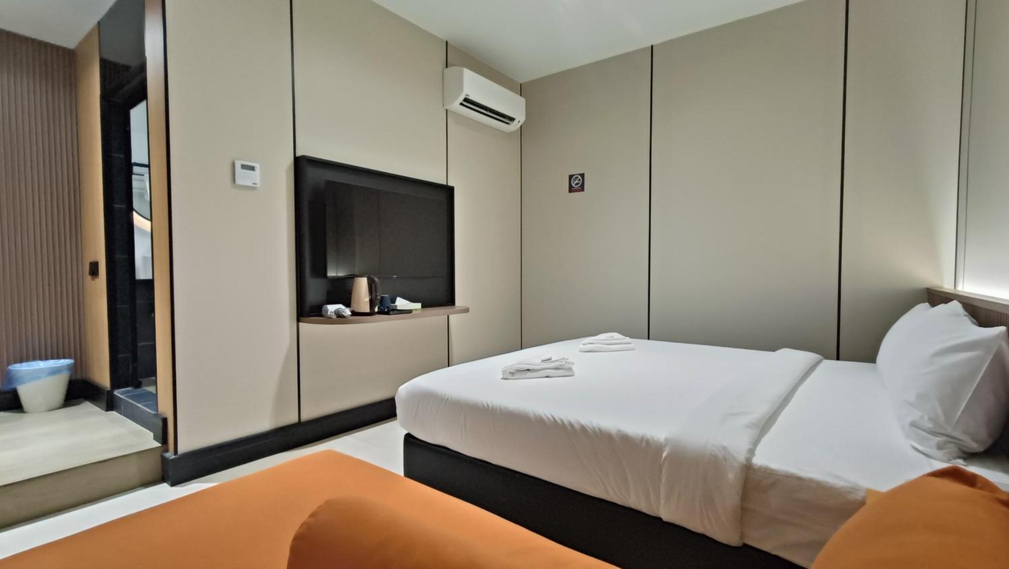 Urban Inn, Serai Wangi Padang Serai Экстерьер фото